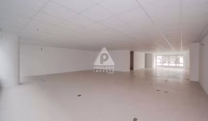 Sala no Centro, 503, 200 m², infraestrutura empresarial.