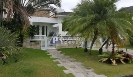 Casa luxo 4 quartos na Cristal Like