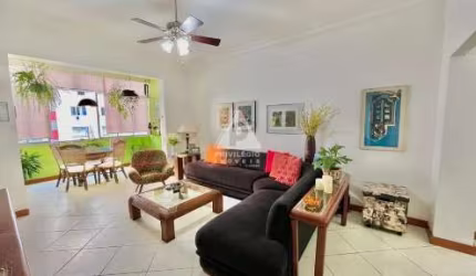 Apartamento à venda 3 quartos em Copacabana, vaga na escritura, Posto 6, Reformado!