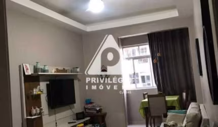 Apartamento à venda, 2 quartos, Copacabana - RIO DE JANEIRO/RJ
