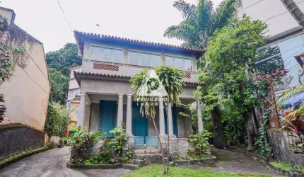 Incrível Casa em Santa Teresa. Perto ao Largo dos Guimarães.