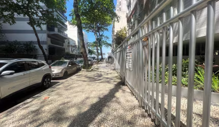 Apartamento 3 quartos, Triplex na quadra da praia do Leblon