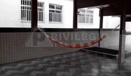 Excelente casa de rua 3 quartos em Braz de Pina