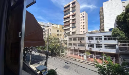 Apartamento à venda, 2 qts, 2 banheiros, 1 vaga, Maracanã - RJ