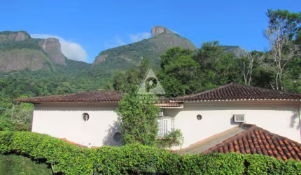 Casa em Condomínio à venda, 5 quartos, 2 suítes, 6 vagas, Itanhangá - Barra da Tijuca