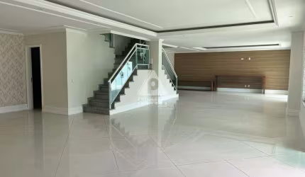 Casa em condomínio 5 quartos, 5 suítes, 3 vagas, Recreio dos Bandeirantes/RJ