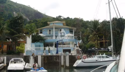 Casa com 7 suítes à venda em Angra dos Reis