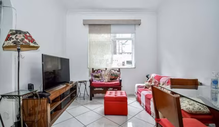 2 quartos em Laranjeiras vista livre, reformado, sala ampla clara e arejada.