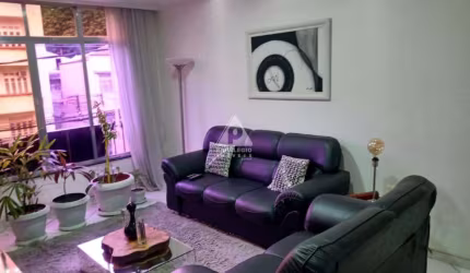 Ótimo apartamento de dois quartos, pronto para morar, com vaga de garagem, no tradicional bairro do Grajaú.