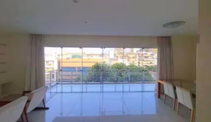 Apartamento , 3qts, 2 vaga, varanda , 550 metro metro