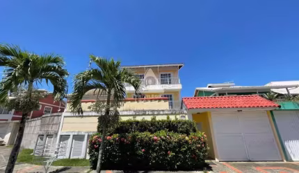 Casa triplex à venda no Condomínio Nova Barra - Recreio dos Bandeirantes, 310m² com 04 quartos por R$1.450.000,00
