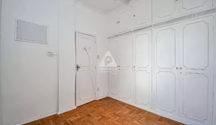Apartamento de 1 quarto, dependência, 58 m², Botafogo