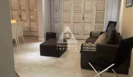 Apartamento 3 quartos (sendo 1 suite) - Atlântica
