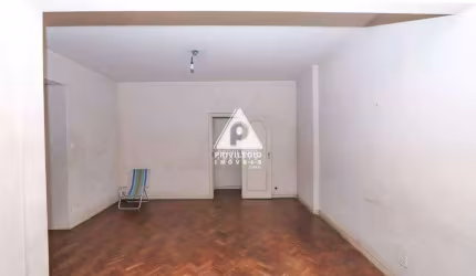 Apartamento de 3 quartos com vaga á venda no Flamengo