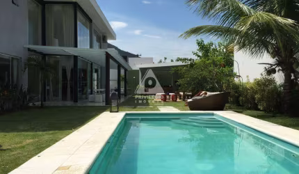 Casa com 4 suítes, 400m² de área construída e 1000 m² de terreno, Reserva do Itanhangá.