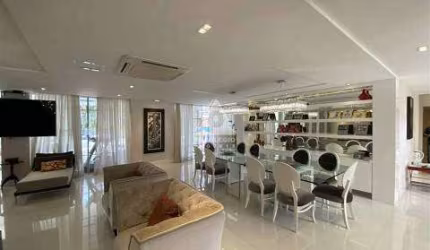 Casa de luxo, 7 quartos, 6 suites, 4 vagas, piscina, área de lazer, condominio fechado, Recreio dos Bandeirantes