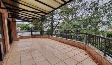 Cobertura à venda no Jardim Oceânico com 444m² de 5 Quartos e 1 Suite