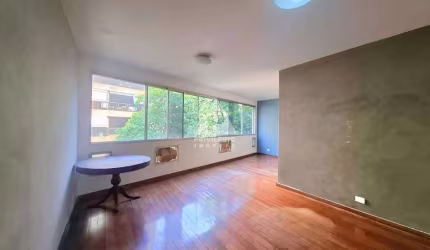 3 quartos 1 suíte 3 banheiros 136m2 1 vaga Excelente imóvel à venda na Privilégio Imóveis. Em Localização Privilegiada, Próximo ao metrô e praia.