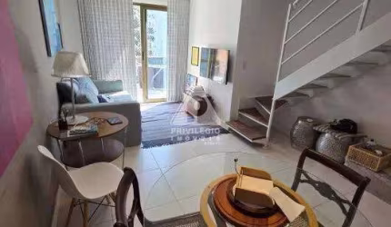 Apartamento fundos, duplex com 81m², sala 2 ambientes integrando varanda, lavabo, cozinha americana planejada, escada linear, vaga, 2º piso 2 suites.