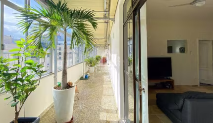 Cobertura à venda, original 4 quartos, 2 suítes, varanda, 1 vaga, Copacabana - RIO DE JANEIRO/RJ