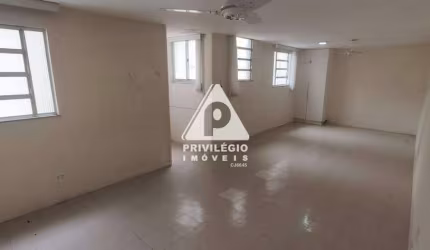 Prédio à venda, 10 quartos, 1 vaga, Laranjeiras - RIO DE JANEIRO/RJ