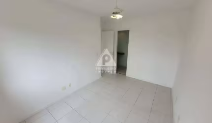 Apartamento de 2 quartos - 2 banheiros - 2 vagas - 63m²- Barra Olímpica