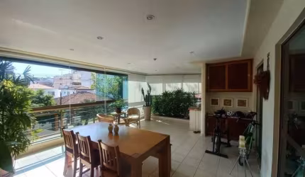 Apartamento 3 quartos,1 suíte, 2 vagas e varanda goumert no Recreio dos Bandeirantes