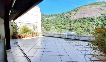 Cobertira Duplex com ampla área externa em Botafogo, RJ