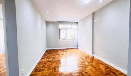 Apartamento 2 Quartos (1 suíte) - 1 vaga - Lagoa Rodrigo de Freitas / proximo metro do Cantagalo