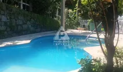 Casa à venda, 2 quartos, 1 suíte, 4 vagas, Vargem Pequena - RIO DE JANEIRO/RJ