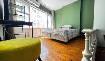 Charmoso conjugadão na Travessa Angrense com 48m² posto 4!!