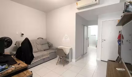 Apartamento reformado de 1 Quarto à venda na Tijuca, próximo do metrô Uruguai