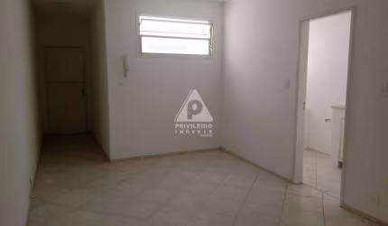Apartamento Sala e Quarto à venda no Méier