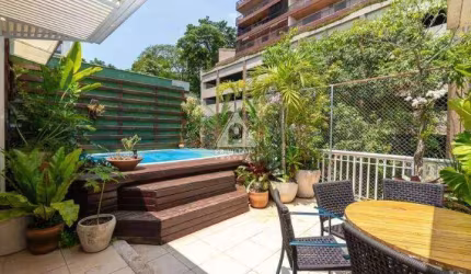 Excelente cobertura 5 quartos no leblon