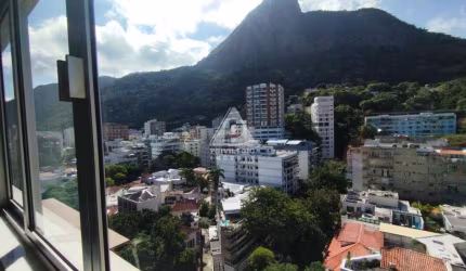 Vende-se apartamento dois quartos com vaga e Vista Cristo na Lagoa