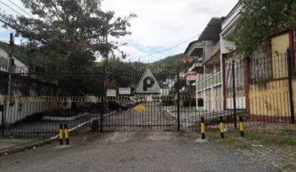 Casa Reformada na Praça Seca – Conforto e Praticidade em Localização Estratégica