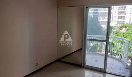 Apartamento à venda, 2 quartos, 1 suíte, 1 vaga, Recreio dos Bandeirantes - RIO DE JANEIRO/RJ