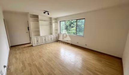 Apartamento em Laranjeiras com infraestrutura completa