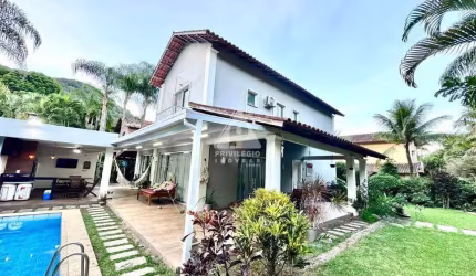 VARGEM GRANDE – CASA EM CONDOMÍNIO | 4 SUÍTES | PISCINA | ÁREA GOURMET |