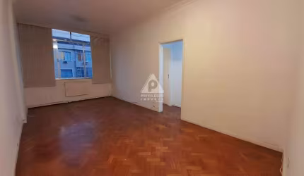 Apartamento à venda em Copacabana, 2 quartos 60m² - Rio de Janeiro/RJ