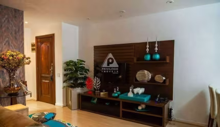 EXCELENTE APARTAMENTO PRÓXIIMO AO METRO E PRAIA!