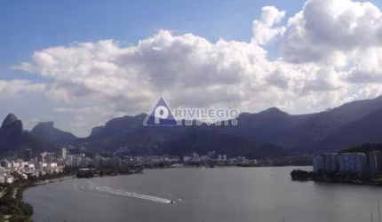 Cobertura à venda, 5 quartos, 1 suíte, 2 vagas, Copacabana - RIO DE JANEIRO/RJ