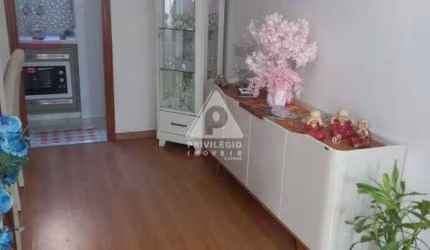 SALA, 2 QUARTOS REFORMADO E MOBILADO!!