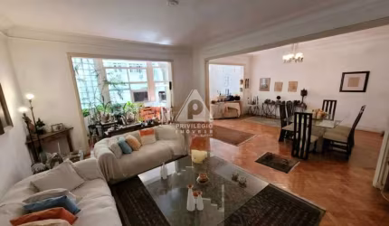 Exelente apartamento 4 Quartos com Vaga na escritura!!!