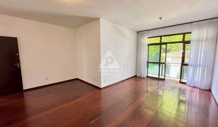 Apartamento à venda no Alto Leblon – 125m², 3 quartos, 2 vagas – Rua tranquila e arborizada