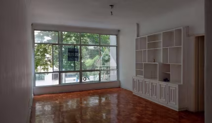 3 quartos em Copacabana.