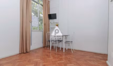 Excelente apartamento em Copacabana