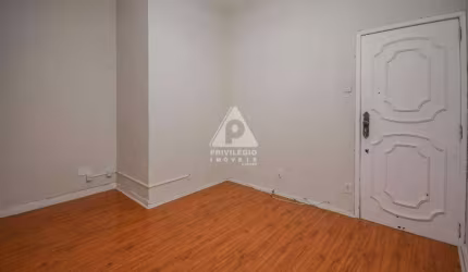 Apartamento à venda, 2 quartos, Copacabana - RIO DE JANEIRO/RJ