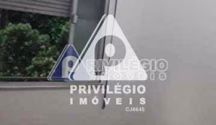 Apartamento à venda, 2 quartos, Copacabana - RIO DE JANEIRO/RJ