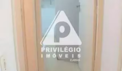 Apartamento à venda, 2 quartos, 1 suíte, 1 vaga, Copacabana - RIO DE JANEIRO/RJ
